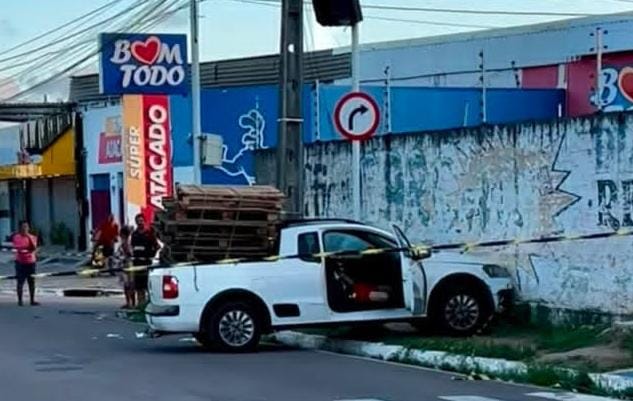 Homem é assassinado a tiros dentro de carro no Cristo Redentor, em João Pessoa homem, tiros, carro