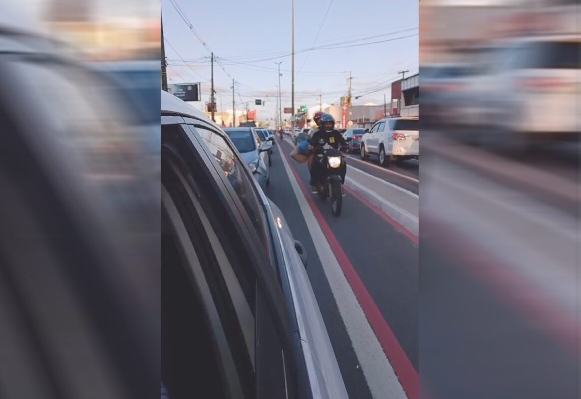 VÍDEO: ciclistas denunciam invasão de motos na ciclovia da Ruy Carneiro e ausência de fiscalização VÍDEO: ciclistas denunciam invasão de motos na ciclovia da Ruy Carneiro e ausência de fiscalização