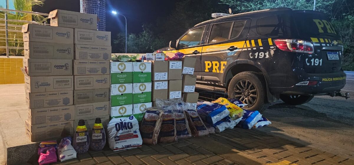 Idosos são presos após roubar caixas de carne de charque avaliadas em mais de R$ 2mil em supermercado de Patos Idosos são presos após roubar caixas de carne de charque avaliadas em mais de R$ 2mil em supermercado de Patos