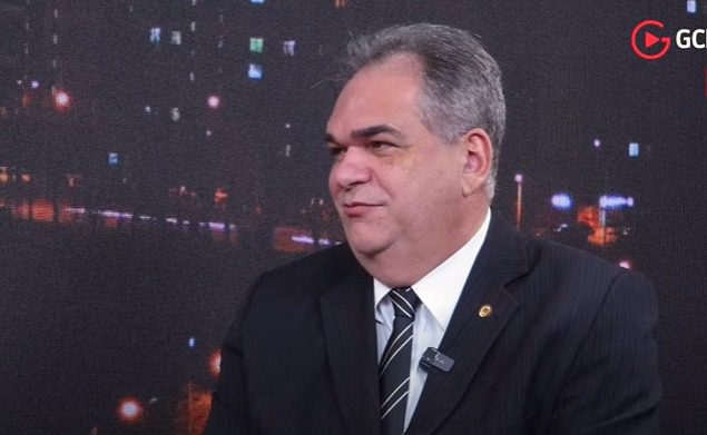 Fred Coutinho revela que maior título de seu pai era ser “testamenteiro do Padre Zé” e que faleceu lamentando o escândalo: “muito decepcionado” Fred Coutinho