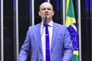 Cabo Gilberto diz que Censo 2022 foi comprometido e não deveria ser usado para revisar número de parlamentares da Câmara federal Cabo Gilberto diz que Censo 2022 foi comprometido e não deveria ser usado para revisar número de parlamentares da Câmara federal