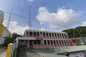 Sede da TV Tambaú, em João Pessoa, é atingida por raio e sai do ar TV tambaú