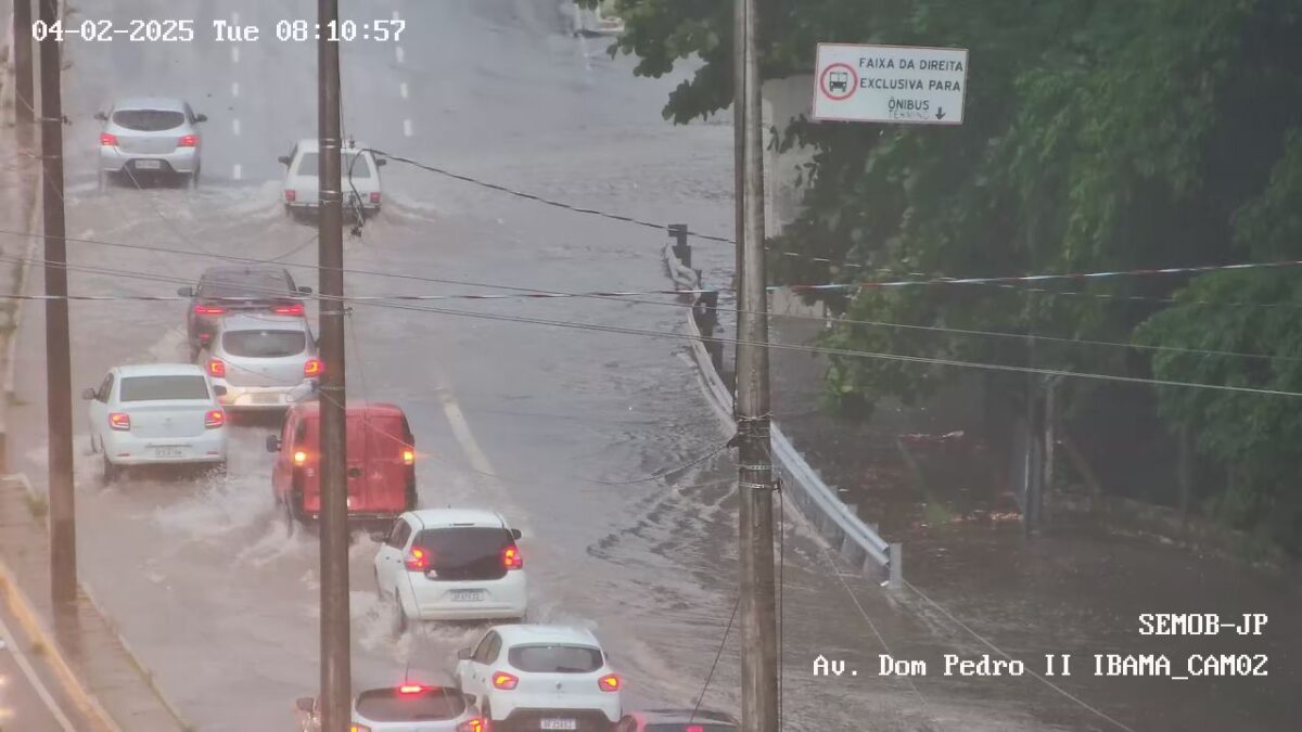 Após chuvas durante a madrugada, João Pessoa registra pontos de alagamento nesta terça-feira Após chuvas durante a madrugada, João Pessoa registra pontos de alagamento nesta terça-feira