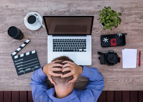 Dicas reforçam a importância de investir em atitudes que promovam o bem-estar dos funcionários e evitar Burnout.