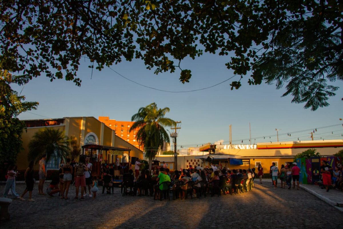 2ª edição do Rock na Usina acontece hoje com show de Elon e lançamento do documentário paraibano 2ª edição do Rock na Usina acontece hoje com show de Elon e lançamento do documentário paraibano