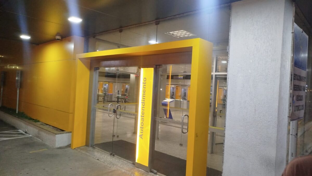 Homem é assaltado dentro de agência bancária na zona sul de João Pessoa Homem é assaltado dentro de agência bancária na zona sul de João Pessoa