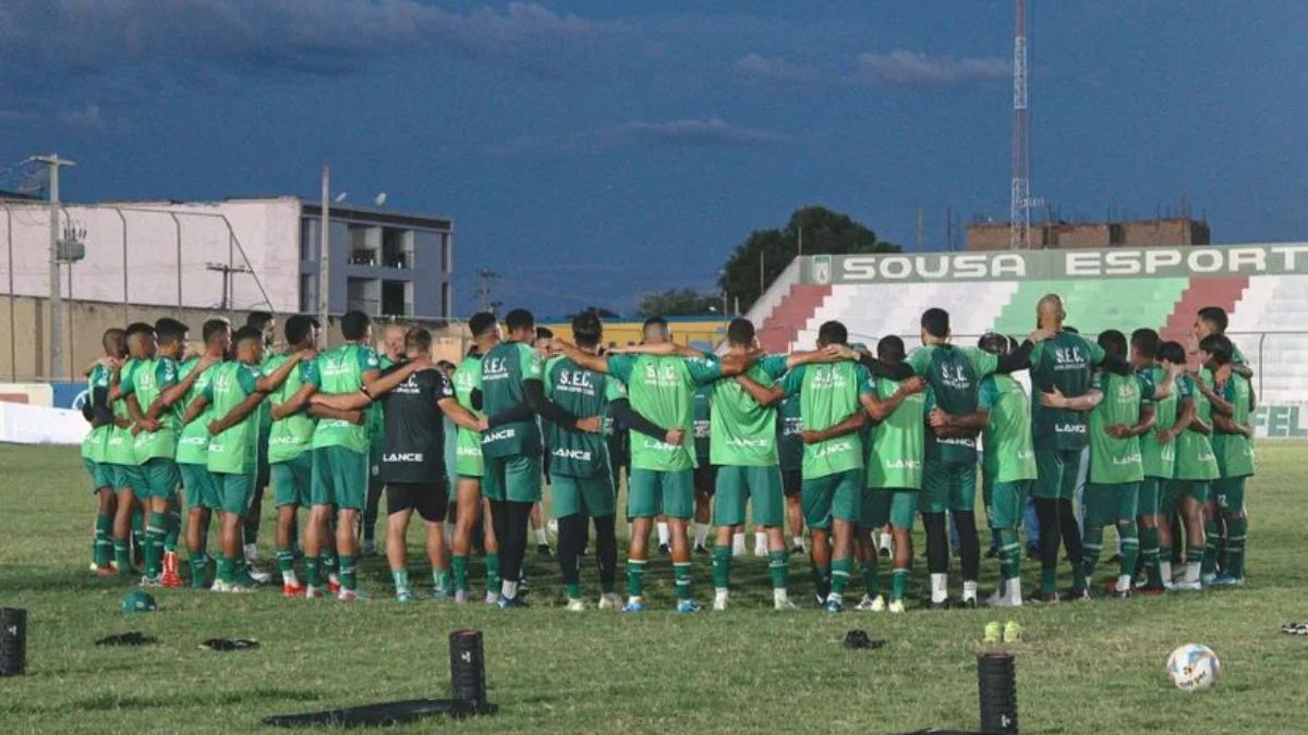 Treino do Sousa no Marizão - elenco 2025