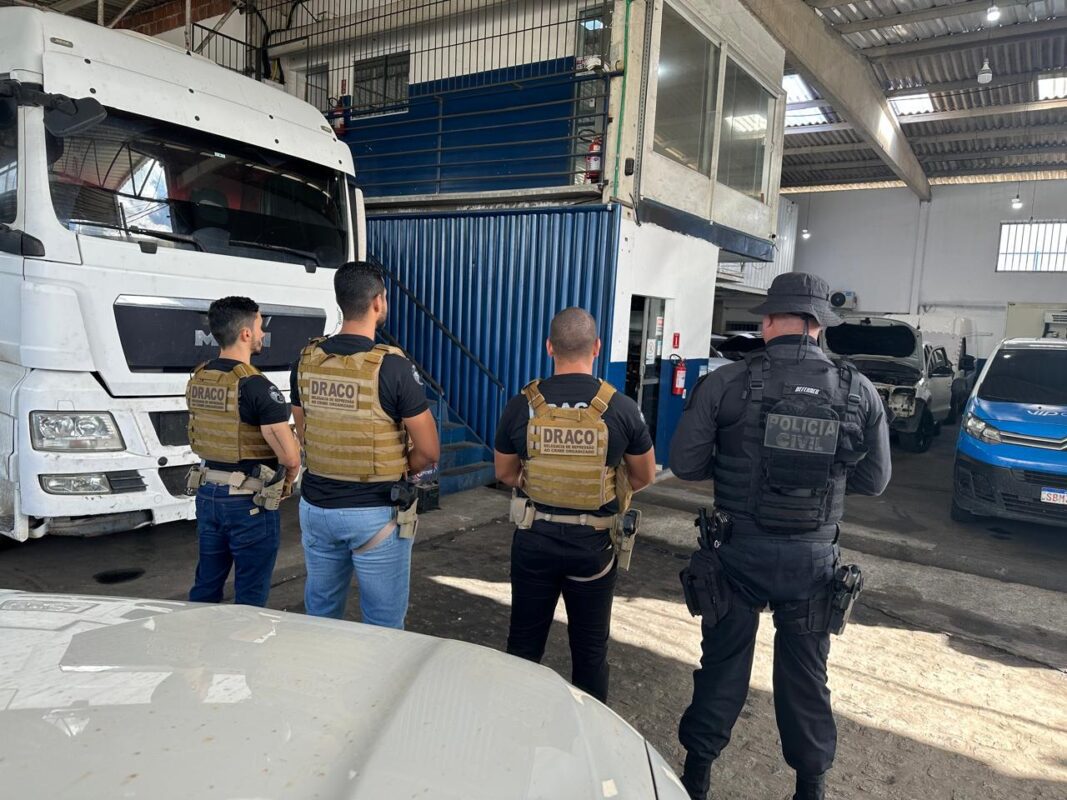 R$ 60 milhões: megaoperação contra organização criminosa responsável por furtar módulos de veículos pesados é deflagrada na Paraíba e mais quatro estados R$ 60 milhões: megaoperação contra organização criminosa responsável por furtar módulos de veículos pesados é deflagrada na Paraíba e mais quatro estados