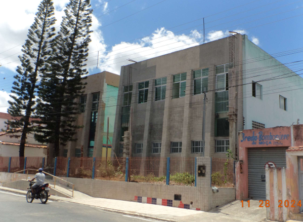 TCE intima ex-prefeito de Cacimba de Dentro para explicar irregularidades em contrato de mais de R$ 684 mil para reforma de escola TCE intima ex-prefeito de Cacimba de Dentro para explicar irregularidades em contrato de mais de R$ 684 mil para reforma de escola