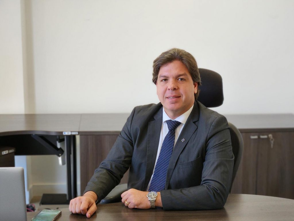 Frederico Siqueira, pernambucano que mora na Paraíba, será o novo ministro das Comunicações Frederico Siqueira, pernambucano que mora na Paraíba, será o novo ministro das Comunicações