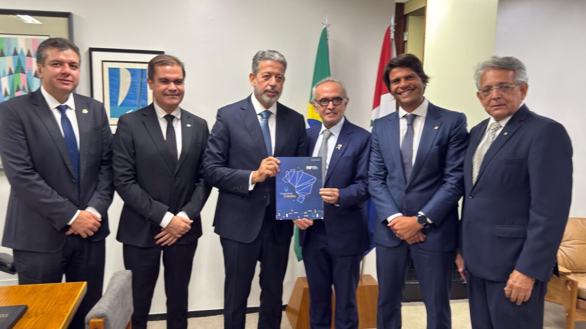 Cícero Lucena firma posição favorável à isenção do imposto de renda mas rejeita que municípios percam receita Cícero Lucena