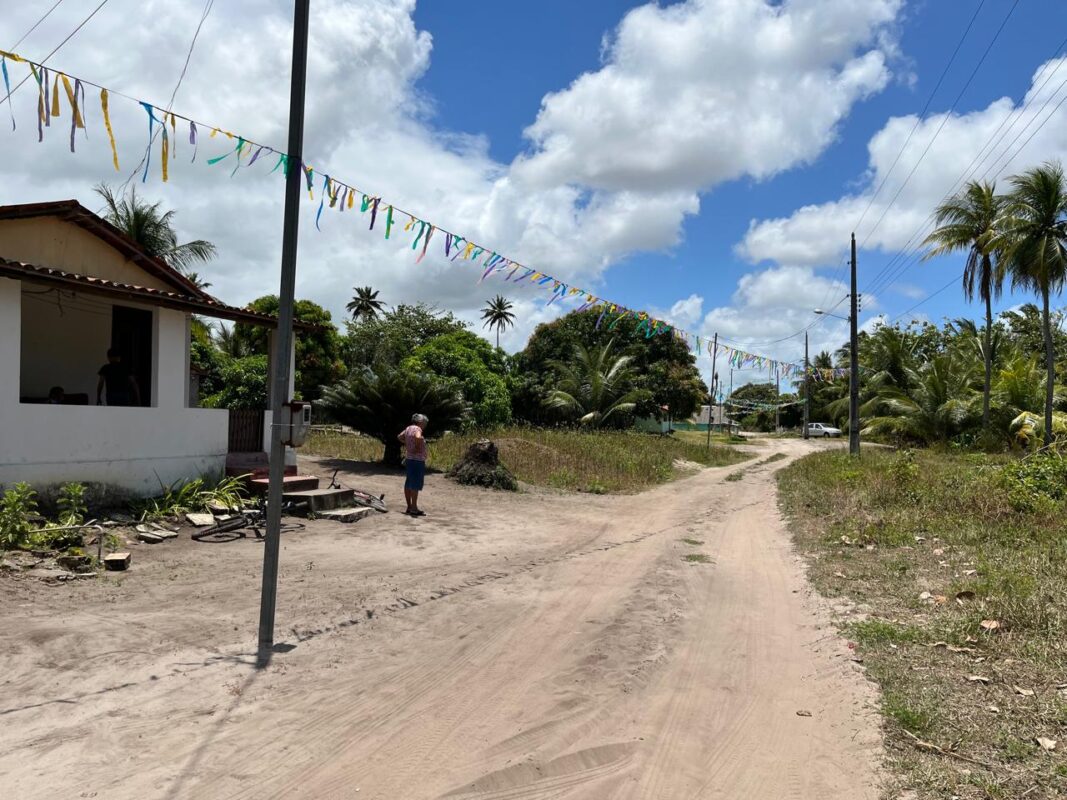 Primeiro assentamento agroextrativista da Paraíba deve abrigar 15 famílias em quase 124 hectares de fazenda, em Santa Rita Primeiro assentamento agroextrativista da Paraíba deve abrigar 15 famílias em quase 124 hectares de fazenda, em Santa Rita