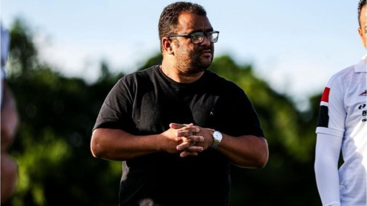 Treze anuncia saída do executivo de futebol Raul Santos Treze anuncia saída do executivo Raul Santos