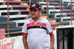 Sousa acerta com Francisco Diá como novo treinador Francisco Diá, técnico do Sousa