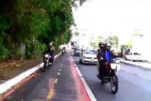 VÍDEO: Motociclistas invadem ciclovia entre os bairros Miramar e Castelo Branco Motociclistas invadem ciclovia entre os bairros Miramar e Castelo Branco