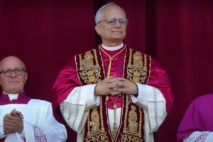 Papa Leão XIV : Vaticano anuncia novo papa eleito, o primeiro norte-americano papa leão XIV