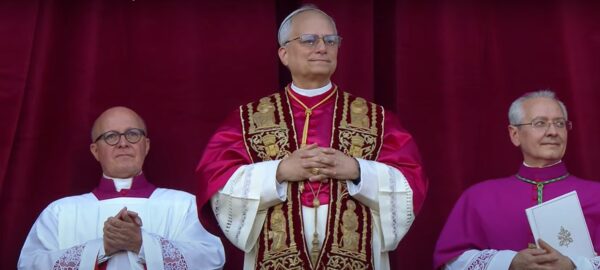 Papa Leão XIV teve mais de 100 votos em conclave, diz cardeal papa leão XIV