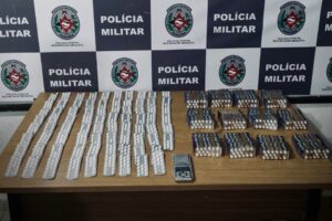 Polícia Militar apreende mais de 4 mil comprimidos de entorpecentes no Bairro das Indústrias, em João Pessoa Polícia Militar apreende 5 mil comprimidos de entorpecentes no Bairro das Indústrias, em João Pessoa