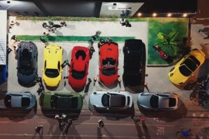 Encontro de amigos e carros reúne luxo e esportividade em João Pessoa