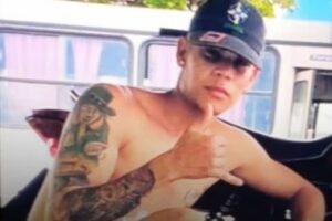 Jovem morre após moto colidir com cavalo na PB-418, no Cariri da Paraíba Jovem morre após moto colidir com cavalo na PB-418, no Cariri da Paraíba