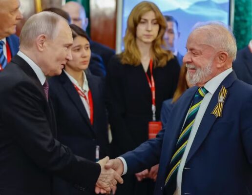 Lula apela a Putin para estender cessar-fogo em guerra com Ucrânia Lula apela a Putin para estender cessar-fogo em guerra com Ucrânia