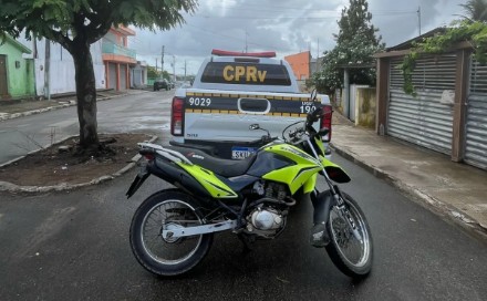 Polícia Militar recupera onze motocicletas roubadas e conduz seis suspeitos para delegacia em operação no Litoral Norte da Paraíba