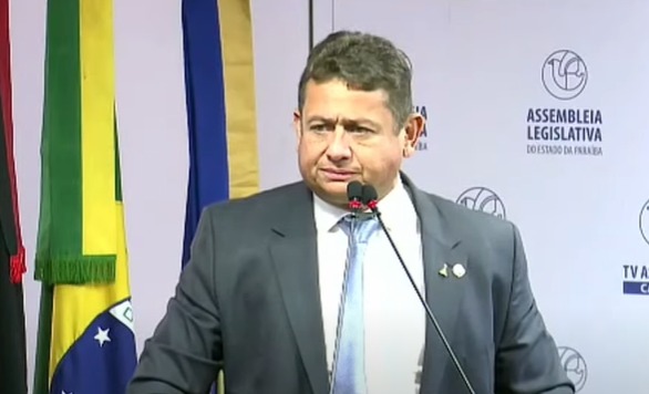 Wallber Virgolino repercute reportagem do ClickPB em sessão da Assembleia e faz apelo por segurança na Paraíba Wallber Virgolino repercute reportagem do ClickPB em sessão da Assembleia e faz apelo por segurança na Paraíba