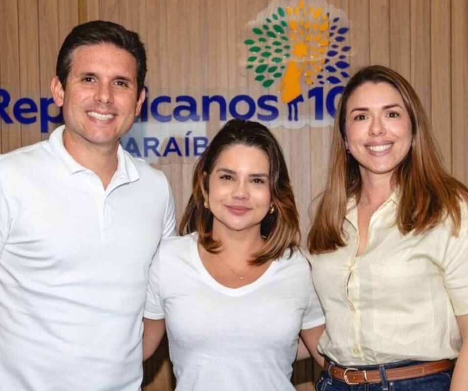 Karla Pimentel anuncia apoio à irmã de Hugo Motta em 2026 e Olivia destaca importância da presença feminina: "mais crescimento" Karla Pimentel anuncia apoio à irmã de Hugo Motta em 2026 e Olivia destaca importância da presença feminina: "mais crescimento"