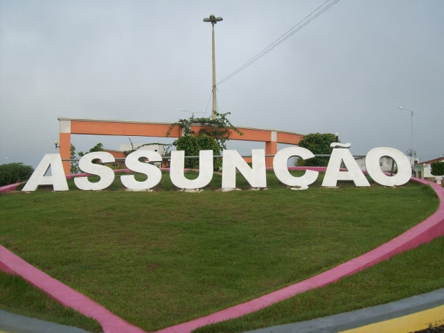 Com aproximadamente 4 mil habitantes, Assunção vai gastar mais de R$ 331 mil com palco e sonorização de festa junina Assunção vai gastar mais de R$ 331 mil com palco e sonorização de festa junina