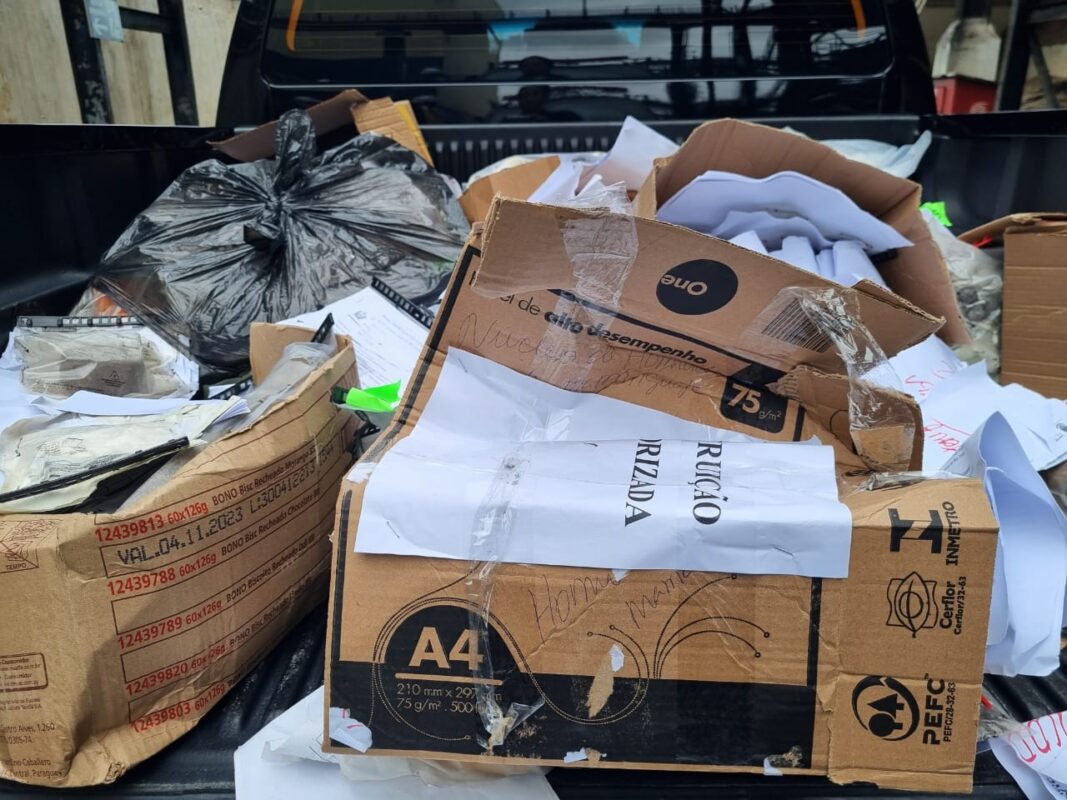 Cerca de 400 kg de drogas apreendidas pelas forças de segurança são incineradas em Mamanguape Cerca de 400 kg de drogas apreendidas pelas forças de segurança são incineradas em Mamanguape