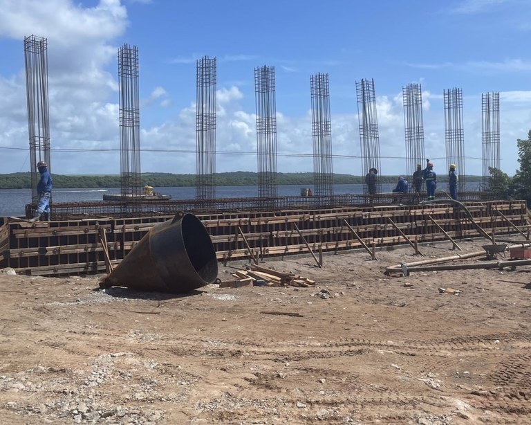 Ponte do Futuro: obras chegam a fase de concretagem das estacas; nova etapa deve começar em 15 dias Concretagem da Ponte do Futuro.
