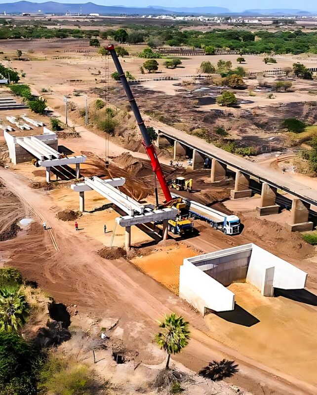DER lança edital de mais de R$ 17 milhões para conclusão da Avenida Perimetral Oeste de Sousa que vai beneficiar mais de 70 mil pessoas DER lança edital de mais de R$ 17 milhões para conclusão da Avenida Perimetral Oeste de Sousa que vai beneficiar mais de 70 mil pessoas