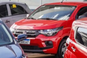 VEJA MODELOS: Fiat e Peugeot anunciam recall de 21 mil carros, que podem desligar em movimento Imagem ilustrativa. Mobi 2025 é um dos modelos atingidos pelo recall. (foto: Rafa Neddermeyer/ Agência Brasil)