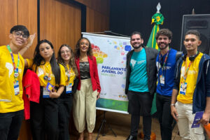 Jovem paraibana é eleita para segunda fase etapa Internacional do Parlamento Juvenil do Mercosul Jovem paraibana é eleita para segunda fase etapa Internacional do Parlamento Juvenil do Mercosul