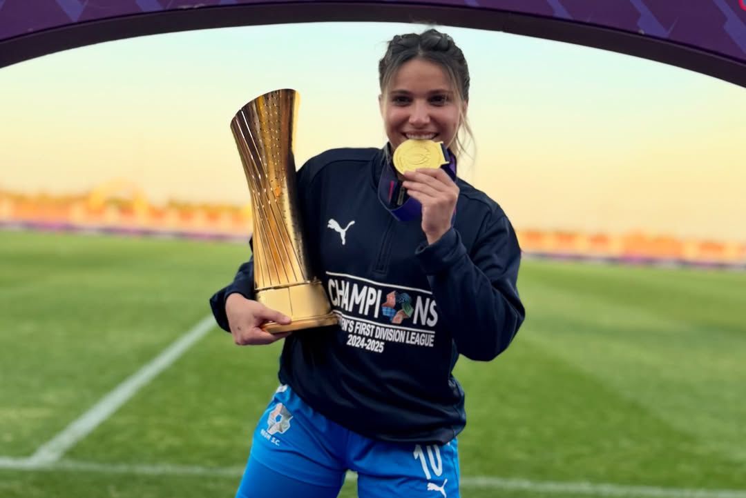 Clilson Júnior entrevista Priscilla Dantas, paraibana jogadora de futebol Clilson Júnior entrevista Priscilla Dantas, paraibana jogadora de futebol