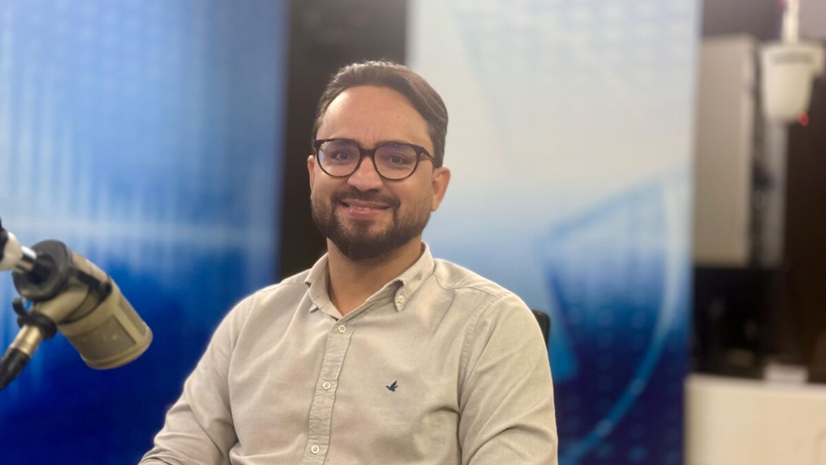 Secretário Tibério Limeira rebate acusações sobre 'roubo de bases políticas' e anuncia pré candidatura a deputado estadual na Paraíba Secretário Tibério Limeira rebate acusações sobre 'roubo de bases políticas' e anuncia pré candidatura a deputado estadual na Paraíba