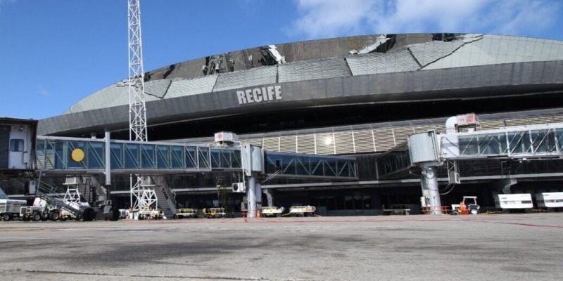 Voo inaugural entre Recife e Madrid tem problema no ar e precisa retornar (foto: divulgação/Aena Brasil) voo