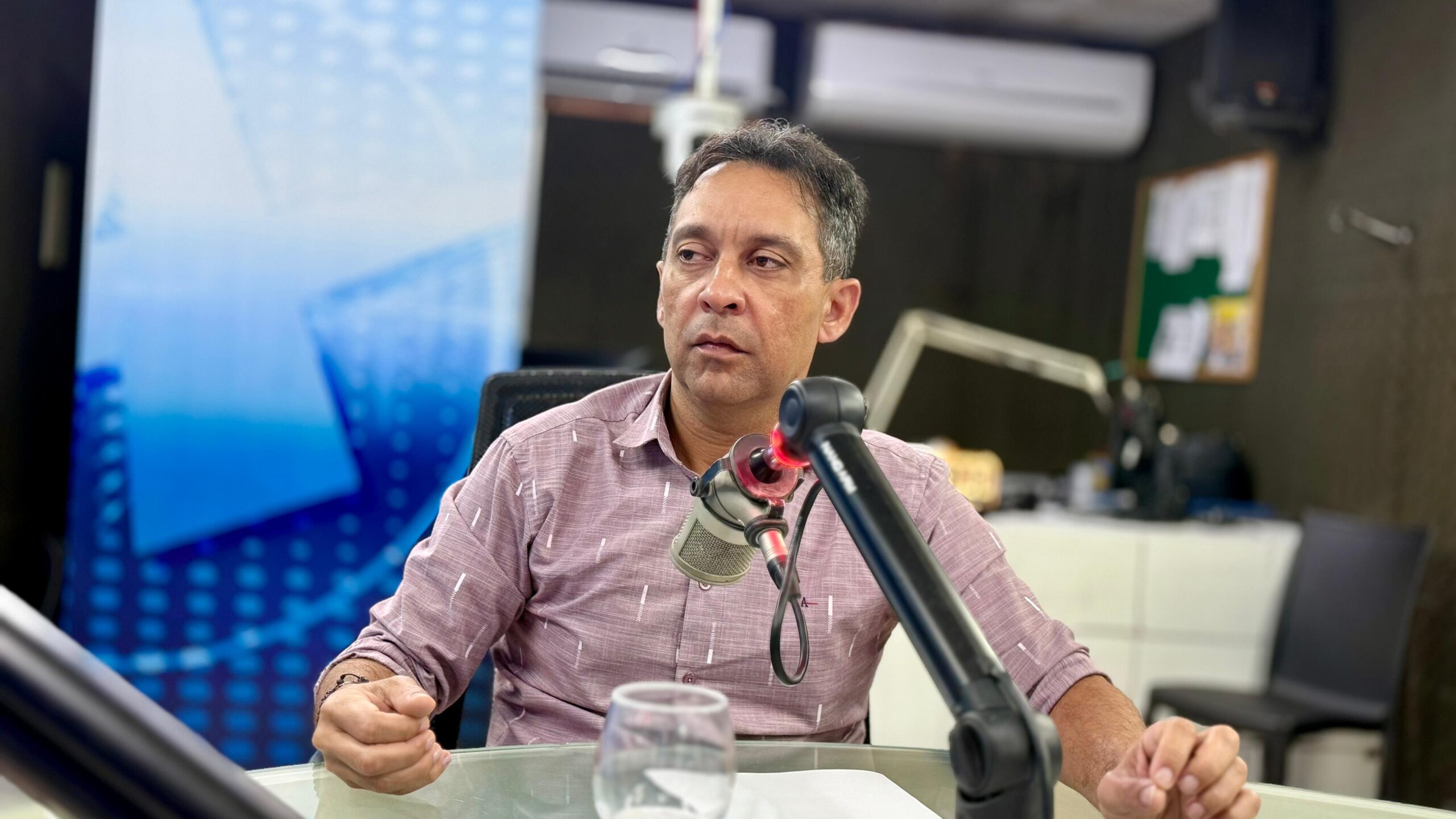 Fábio Ramalho diz que Bruno Cunha Lima pode concorrer ao Governo da Paraíba: "político não tem data, quem diz é o povo" Fábio Ramalho diz que Bruno Cunha Lima pode concorrer ao Governo da Paraíba: "político não tem data, quem diz é o povo"