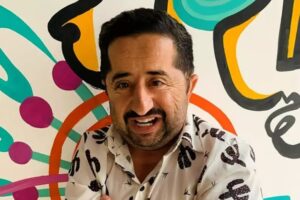 Humorista Bolachinha sofre acidente em gravação de programa na Record TV
