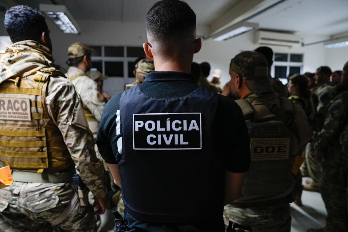 Polícia deflagra 3ª fase de operação que investiga organização por tráfico e expulsão de moradores na Grande João Pessoa