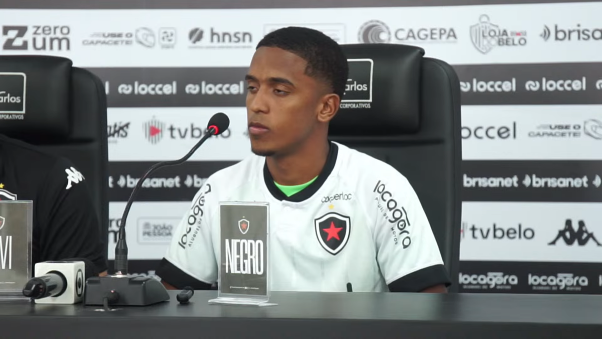 Apresentado no Botafogo-PB, volante Balão comenta disputa no meio-campo do clube Balão, Botafogo-PB