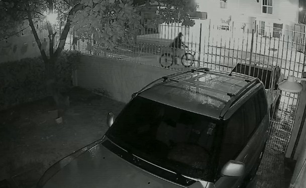 Três homens são presos suspeitos de roubos a bicicletas e tráfico de drogas no Altiplano, em João Pessoa Três homens são presos suspeitos de roubos a bicicletas e tráfico de drogas no Altiplano, em João Pessoa