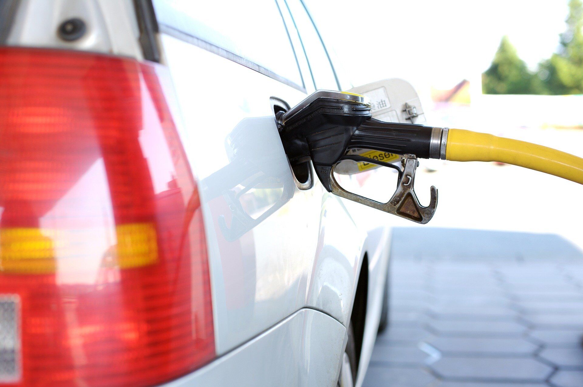 Governo aprova aumento do etanol em combustíveis e espera redução de 20 centavos no preço da gasolina gasolina, combustiveis