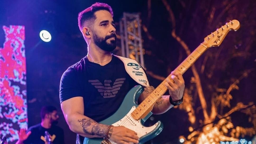 guitarrista, petronio junior