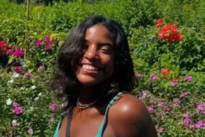 Juliana Marins morreu 20 minutos após sofrer trauma contundente e não teve hipotermia, diz legista Juliana Marins morreu 20 minutos após sofrer trauma contundente e não teve hipotermia, diz legista