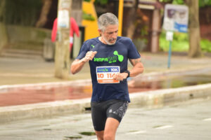 Correr sem métricas pode fazer você correr melhor: a verdadeira liberdade na corrida Correr sem métricas pode fazer você correr melhor: a verdadeira liberdade na corrida