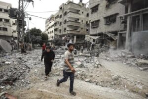 Israel ordena evacuação no norte de Gaza e promete ofensiva maior Israel ordena evacuação no norte de Gaza e promete ofensiva maior
