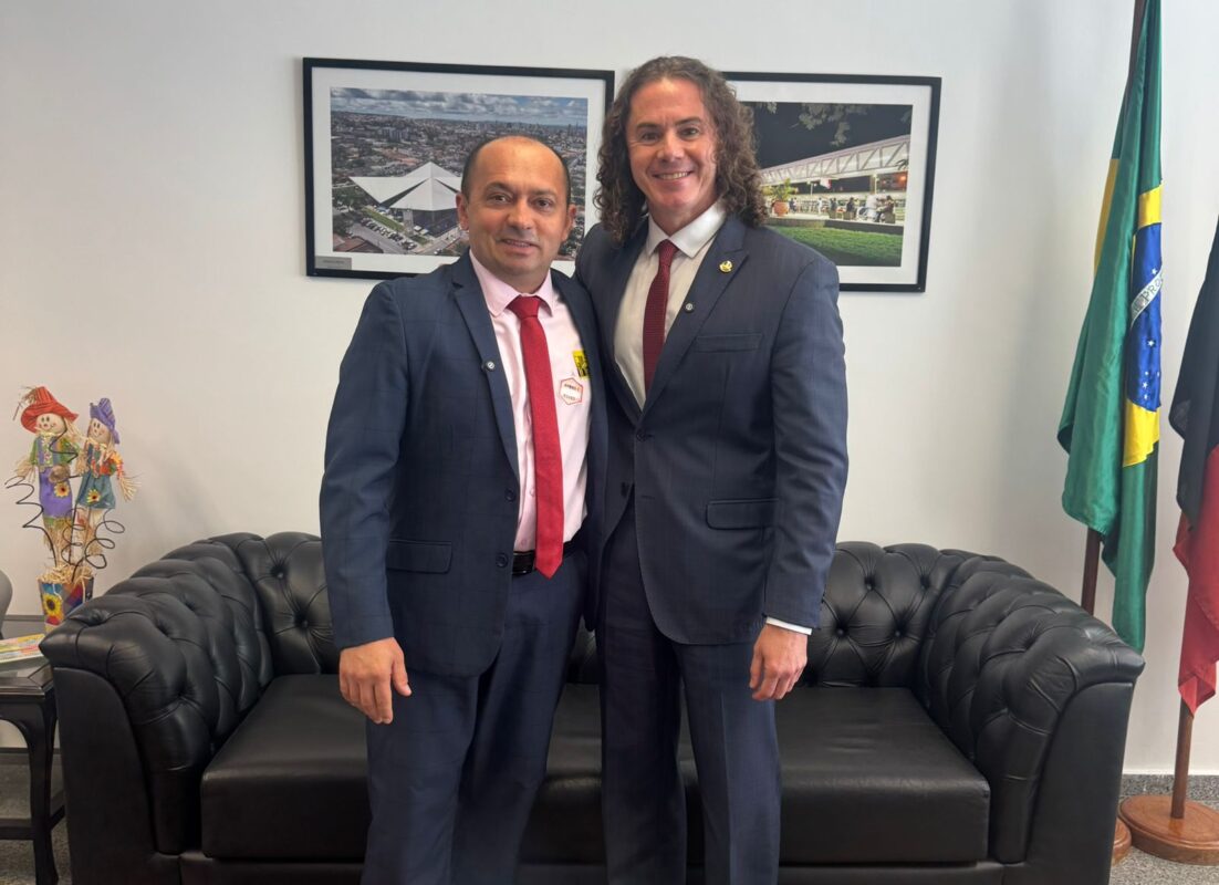 VÍDEO: Prefeito de Picuí, Ranieri, anuncia apoio à reeleição de Veneziano para o Senado em 2026 VÍDEO: Prefeito de Picuí, Ranieri, anuncia apoio à reeleição de Veneziano para o Senado em 2026