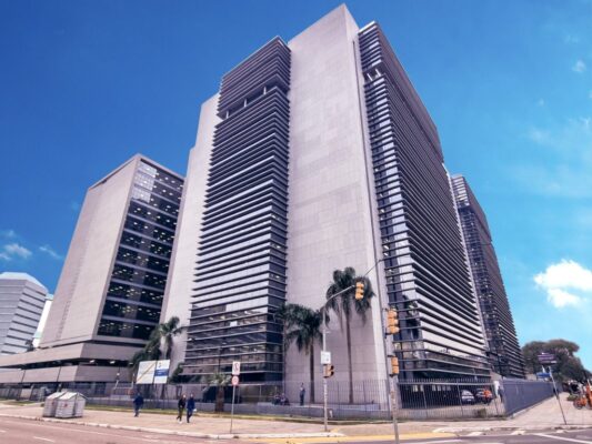 TJ-RS demite juíza por uso de despachos 'em lote' e desarquivamentos irregulares tribunal justica rio grande do sul