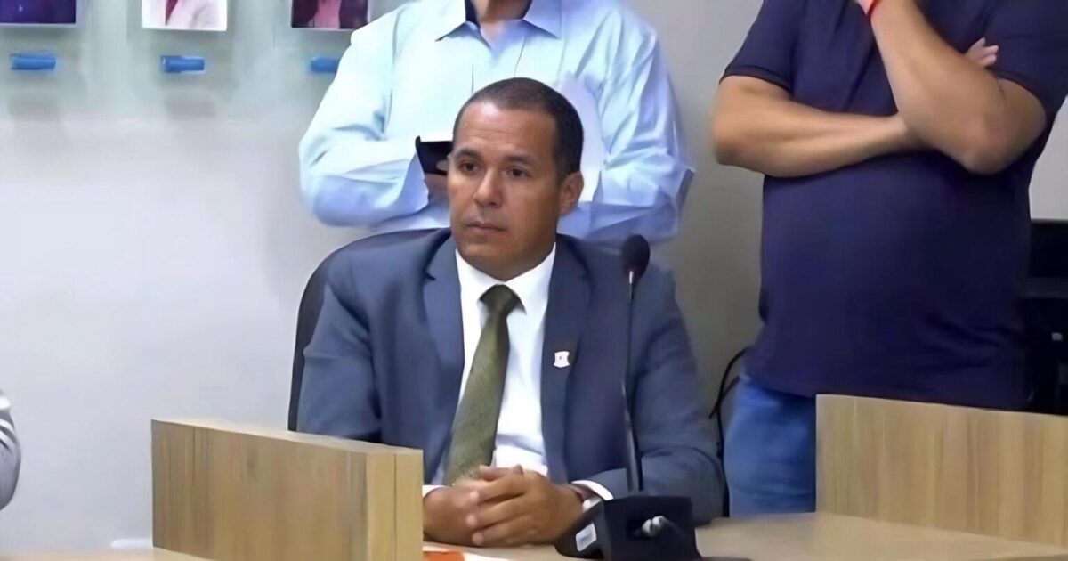 Empresa aberta 9 dias após posse de presidente Aleksandro Pessoa já recebeu mais de R$ 34 mil da Câmara de Conde